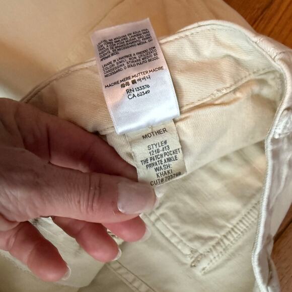 MOTHER The Patch Pocket Private Ankle Jeans  size 26 - Picture 9 of 16